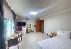 Sandia Hot Spring Hotel