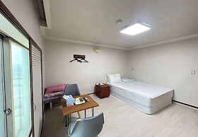 Sandia Hot Spring Hotel