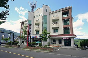 Sandia Hot Spring Hotel