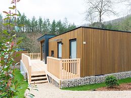 Modern Chalet With Dishwasher, in a Holiday Park, in a Natural Environ