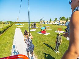 Nice Chalet With Terrace, 9 km From Maastricht