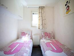 Nice Chalet on a Holiday Park 25 km From Amsterdam