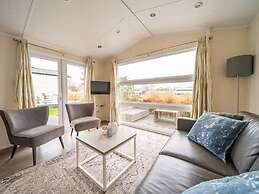 Nice Chalet With Microwave, Near the Veluwemeer