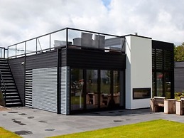 Villa With Roof Terrace Near the Veluwemeer