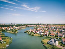 Restyled Villa in a Holiday Park Near sea