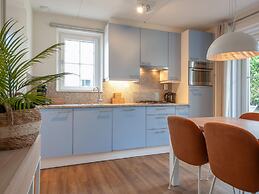 Restyled Villa in a Holiday Park Near sea