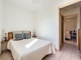 Holiday Home in Minerve With Private Courtyard