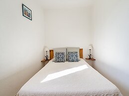 Holiday Home in Minerve With Private Courtyard