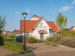 Detached Tower Villa With Sauna, Near the Beach