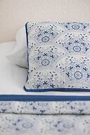 Grzybowska Apartment by Renters Prestige