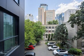 Grzybowska Apartment by Renters Prestige