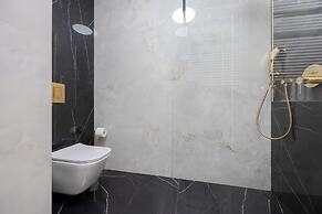 Grzybowska Apartment by Renters Prestige