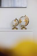 Grzybowska Apartment by Renters Prestige