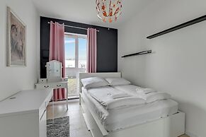 Lema 4 by Grand Apartments