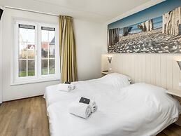 Villa With Rowing Boat and Sauna, Near the Beach