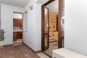 Ganden s Flat in Modena