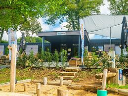 Modern Chalet in a Holiday Park