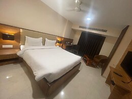 HOTEL HIGH RISE REGENCY