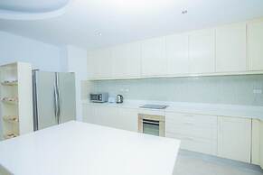 Roomquest Utopia Kata and Residence