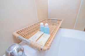 Roomquest Utopia Kata and Residence