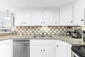 Summer House Beachfront Condos