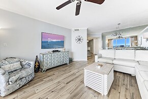 Summer House Beachfront Condos