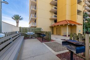 Summer House Beachfront Condos