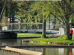 Fine Chalet With Microwave Located in the Ardennes