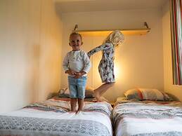 Fine Chalet With Microwave Located in the Ardennes