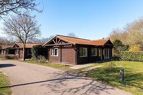 Bungalow in Veluwe Near Harderwijk