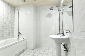 Osan J Hotel
