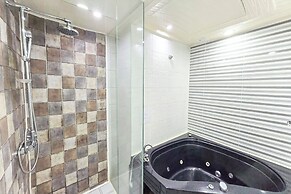 Osan J Hotel