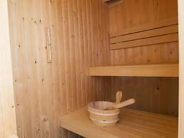 Nice Holiday Home With Sauna, 15 km From Alkmaar
