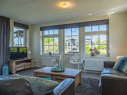 Nice Holiday Home With Sauna, 15 km From Alkmaar