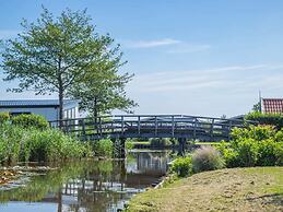 Nice Holiday Home With Sauna, 15 km From Alkmaar