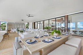 Luxurious 12-bedroom Oceanfront Villa With Private Chef Butler Private