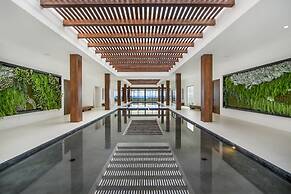 Luxurious 12-bedroom Oceanfront Villa With Private Chef Butler Private