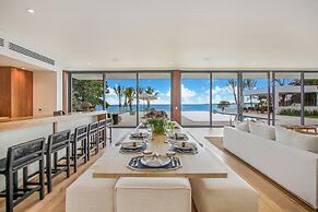 Luxurious 12-bedroom Oceanfront Villa With Private Chef Butler Private