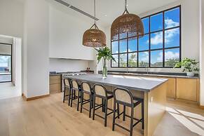 Luxurious 12-bedroom Oceanfront Villa With Private Chef Butler Private