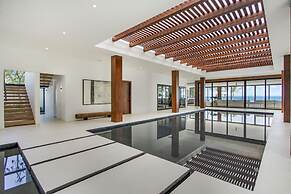 Luxurious 12-bedroom Oceanfront Villa With Private Chef Butler Private