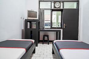 Collection O Tasikmalaya Near Stadium Wiradadaha Formerly Hotel Abadi