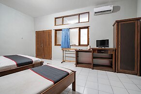 Collection O Tasikmalaya Near Stadium Wiradadaha Formerly Hotel Abadi