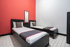 Collection O Tasikmalaya Near Stadium Wiradadaha Formerly Hotel Abadi