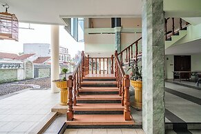 Collection O Tasikmalaya Near Stadium Wiradadaha Formerly Hotel Abadi