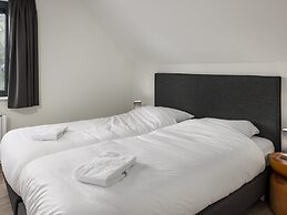 Comfortable Villa With Dishwasher, on a Resort Near the Veerse Meer