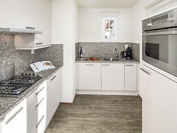 Detached Villa Near the Beach