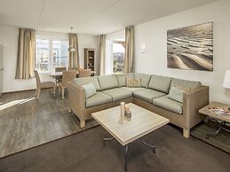 Detached Villa Near the Beach