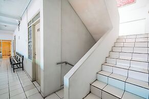 Collection O Hotel Sanira