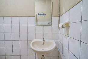 Collection O Hotel Sanira