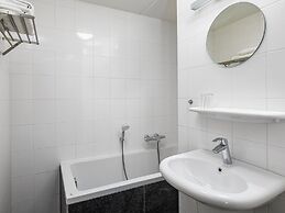 Restyled Villa 9 km. From Rockanje